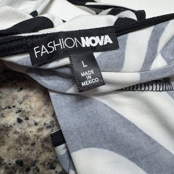 Fashion Nova Maisie Maxi Dress Black White Zebra Print Large RN149037 Style KSD1 - Picture 7 of 8